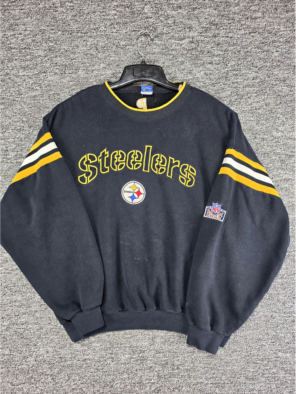 Pro Player Pittsburgh Steelers NFL Sweatshirt Mens XL Black Yellow White